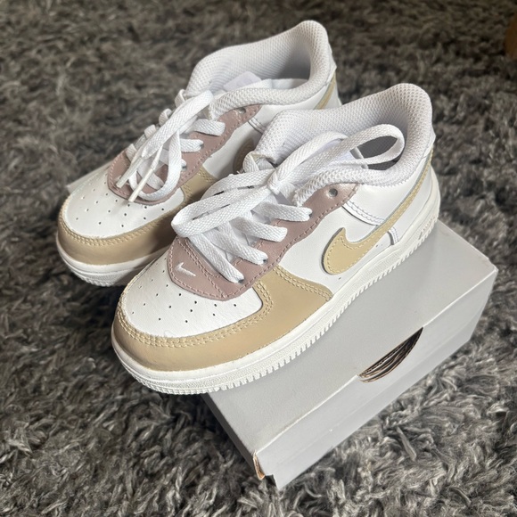 Nike Kids Beige and White Air Force 1 AF1